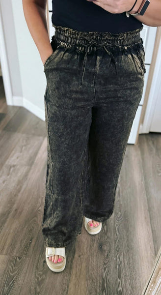 Zenana Branded Drawstring Pants < BATCH TWC/ZENANA7-22