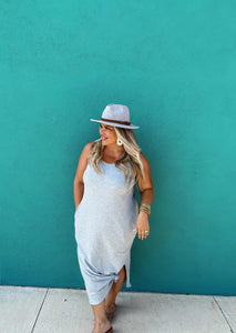 WREN HALTER DRESS. PRE ORDER /DESIGNER BL