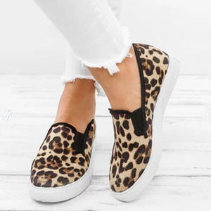 LEOPARD SNEAKER SLIDES
