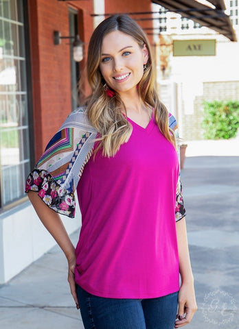 FAB & FLIRTY FUCHSIA G&E VNECK AZTEC SLEEVES
