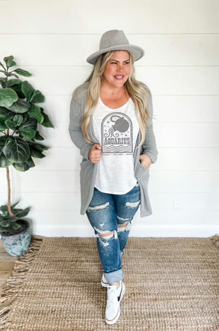 LOLA KNIT CARDIGAN IN GREY