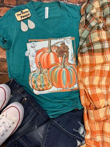 PUMPKIN TRIO VNECK TEE * Ready to ship