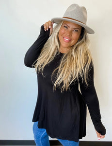 JASMIN THUMBHOLE TUNIC / DESIGNER BLAKELEY