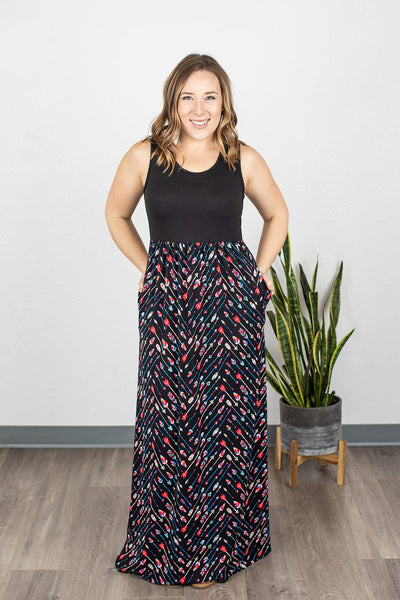 BLACK ARROW MAXI DRESS