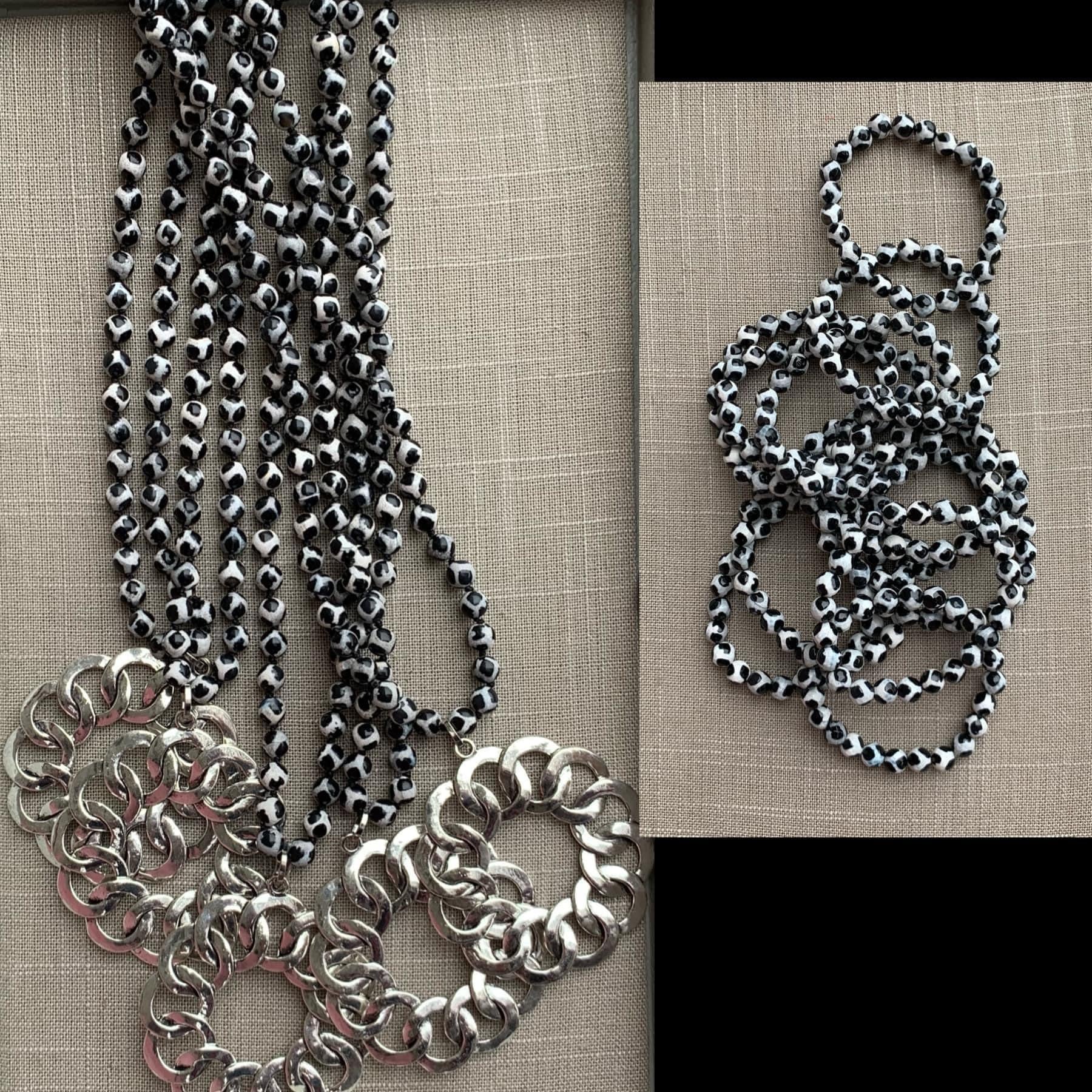 BLACK AND WHITE TURTLE AGATE BEADED NECKLACE & BRACELET