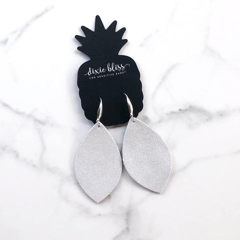 SYDNEY SILVER SHIMMER DIXIE BLISS EARRINGS