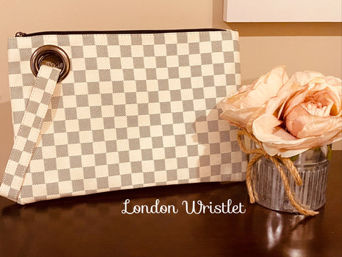 LONDON WRISTLET